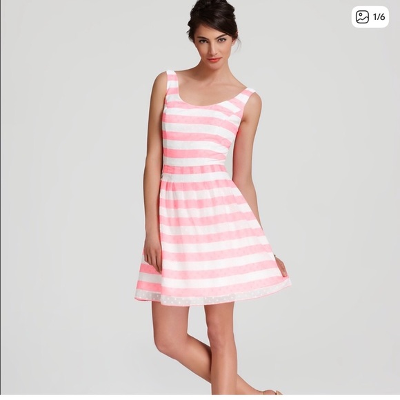 Lilly Pulitzer Dresses & Skirts - NWT Lilly Pulitzer Posey Mini Dress in Sparkle Pink Awning Stripe size 2